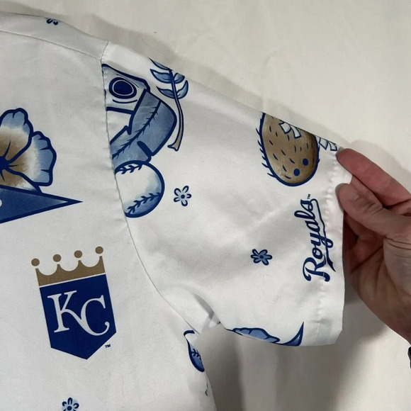 Royals Baseball Polo Shirt Men's Medium White Miller Light Button up Hawaiian - Picture 5 of 8
